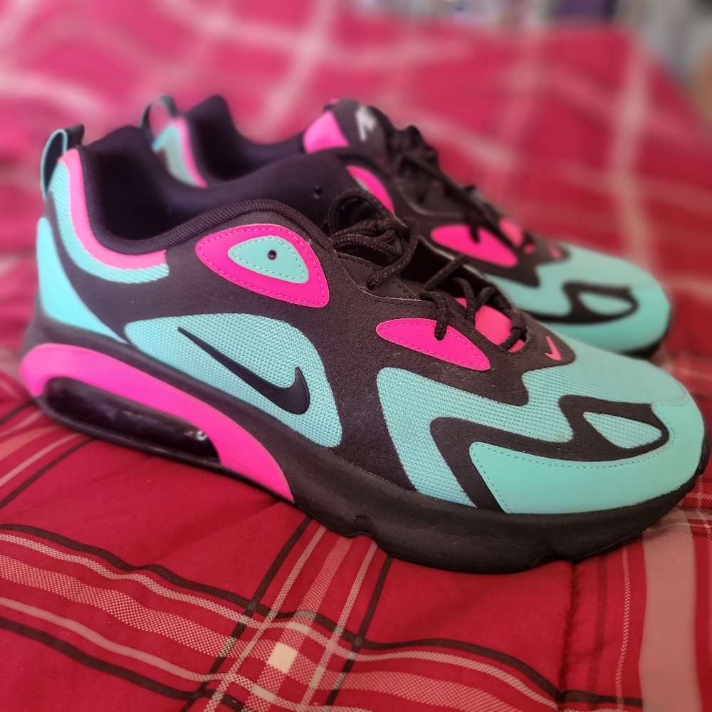 NIKE air max
